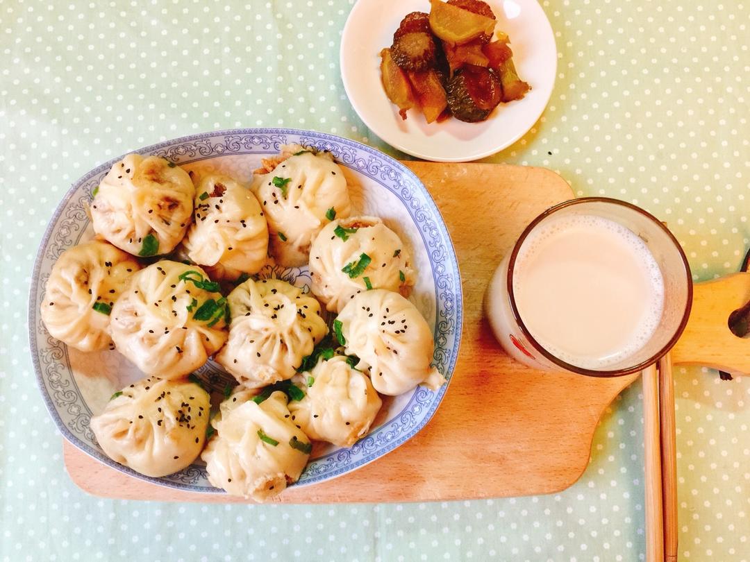 每天，叫醒我的是早餐