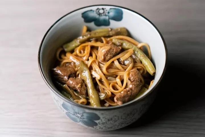 豆角焖面