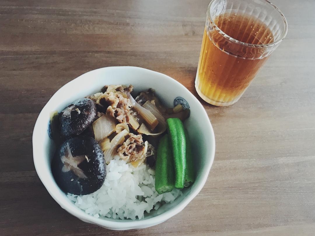 吉野家牛肉饭（牛丼）