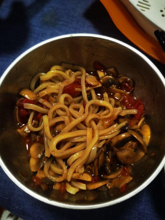 番茄🍅口蘑（配意面也超赞哦）