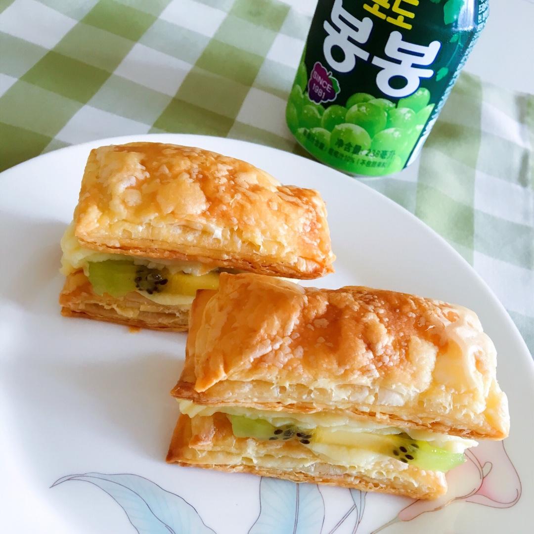 草莓拿破仑酥