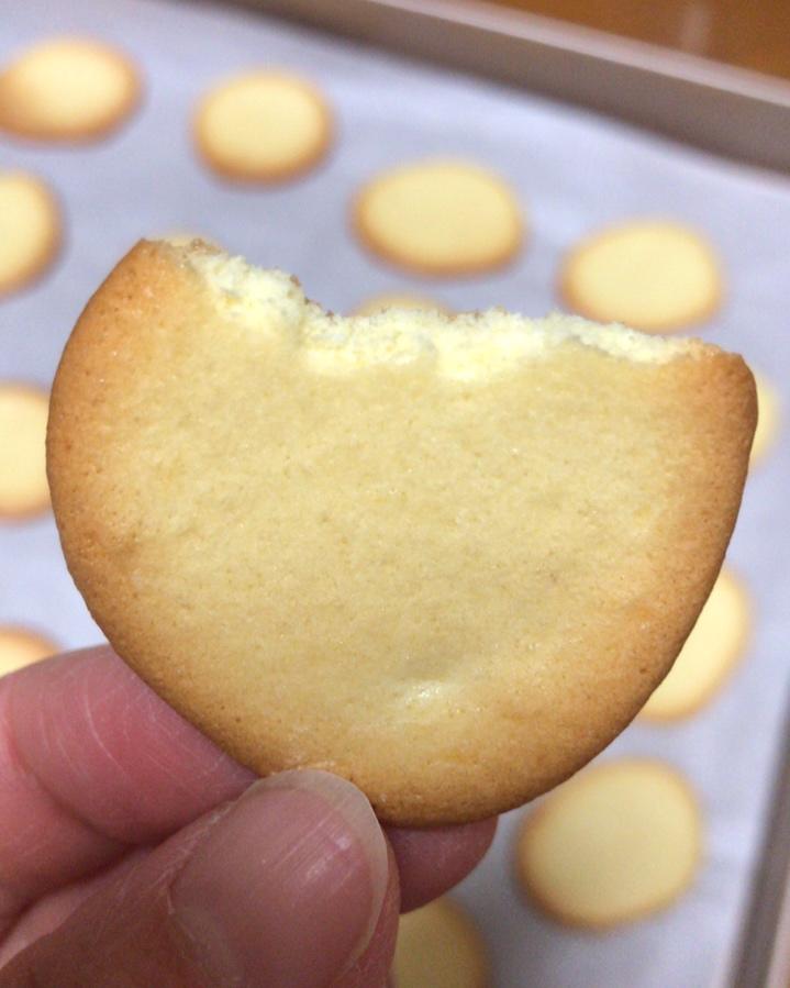 简便的鸡蛋饼干，特别适合小孩子吃