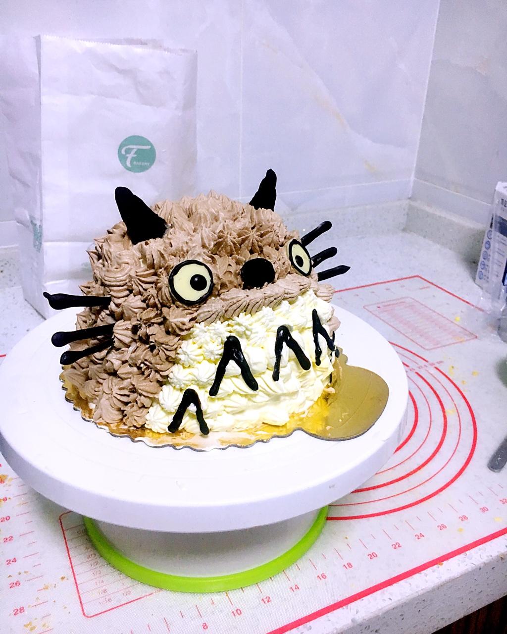 龙猫蛋糕