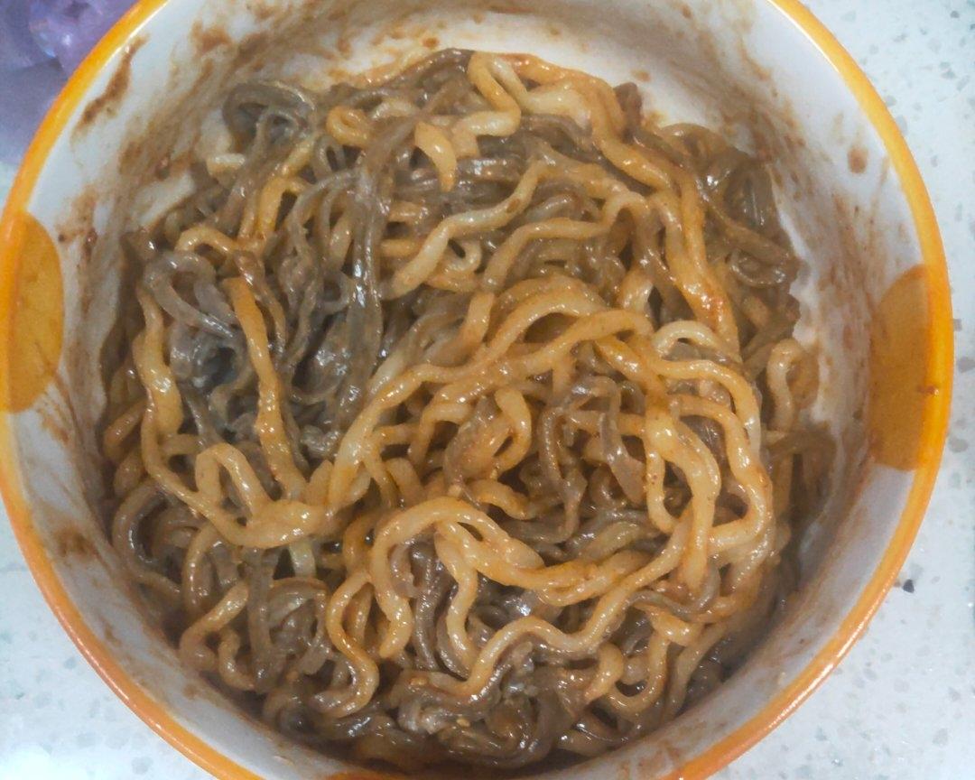 超级哇塞的牛奶火鸡面