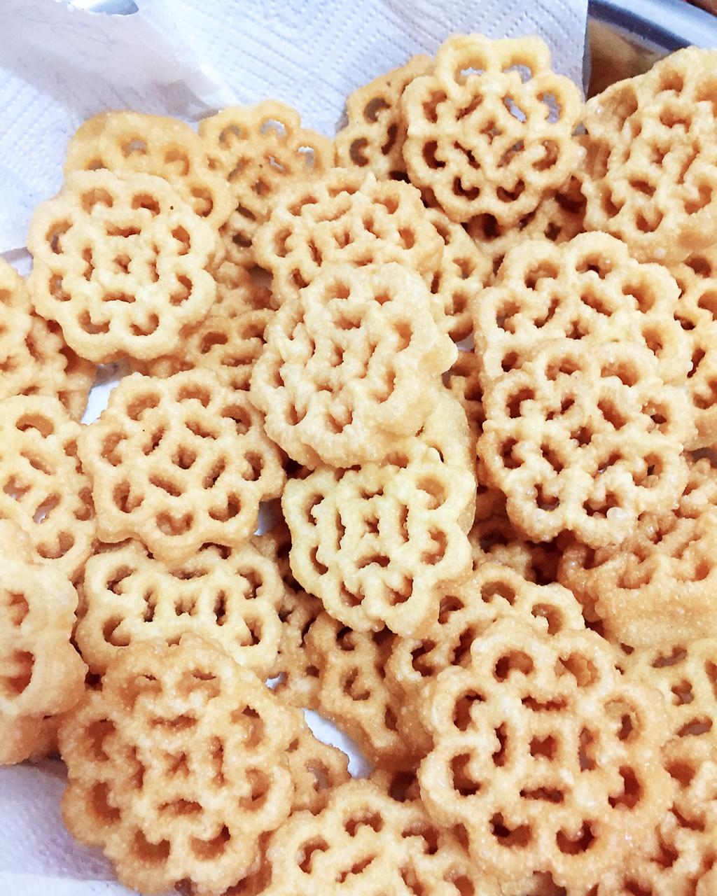 dee888做的蜂窝饼honeycombcookies南洋华人过年必备零食