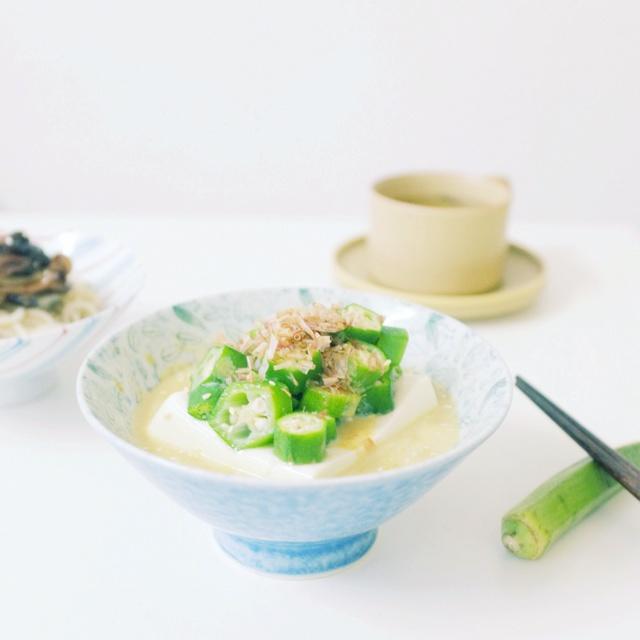 咖喱秋葵冷豆腐的做法