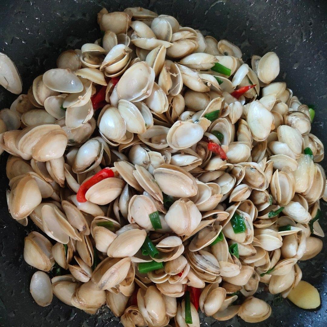 辣炒白蚬子