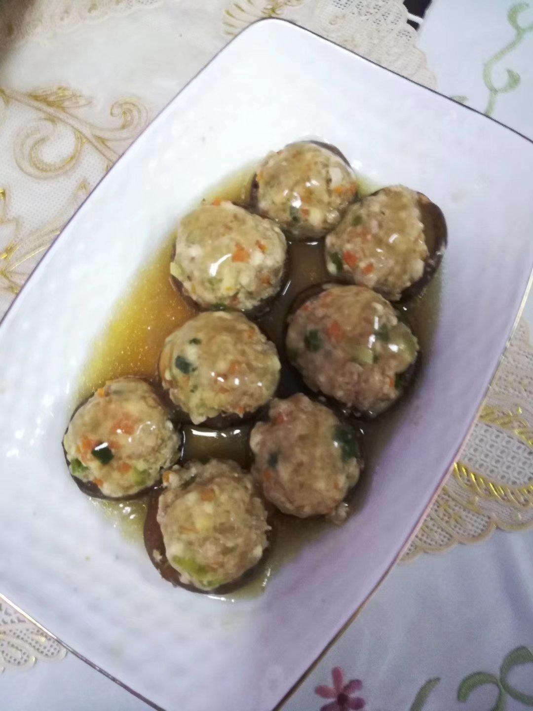 豆腐肉末酿香菇