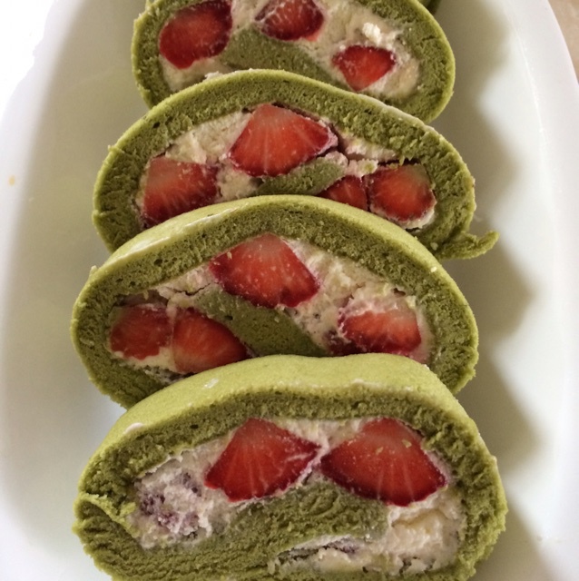 抹茶戚风蛋糕卷