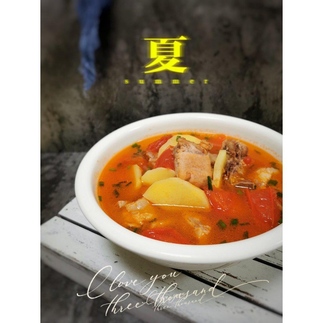 夏季开胃汤～番茄土豆排骨汤