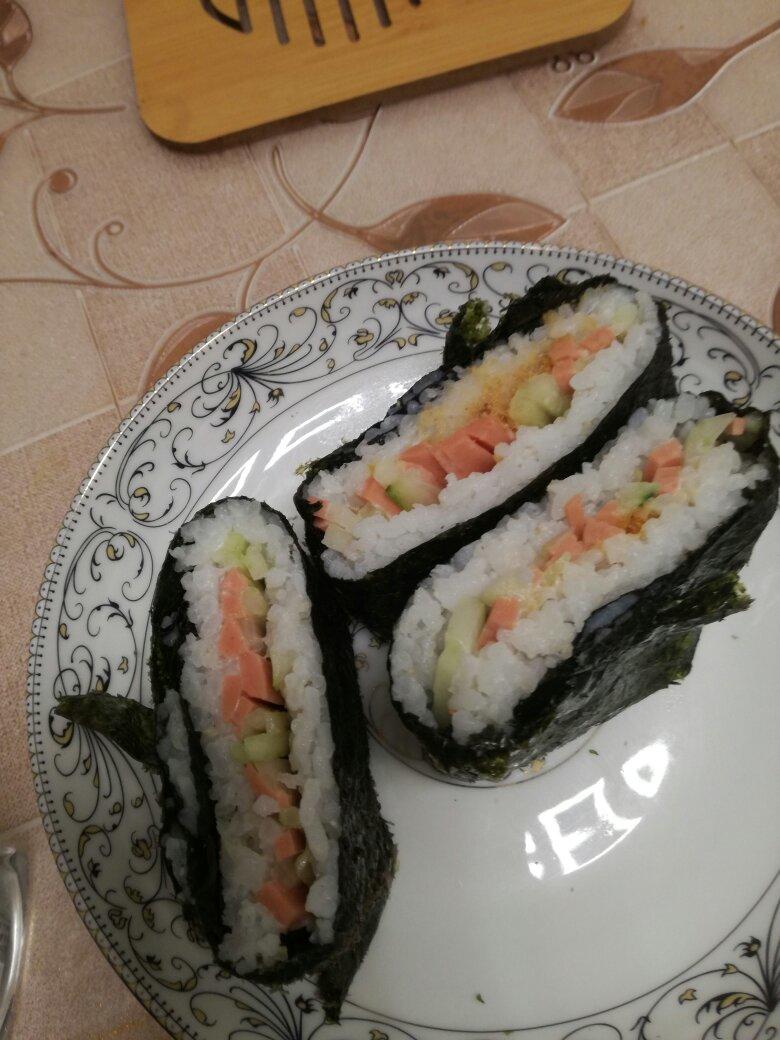 不用捏的饭团(おにぎらず)