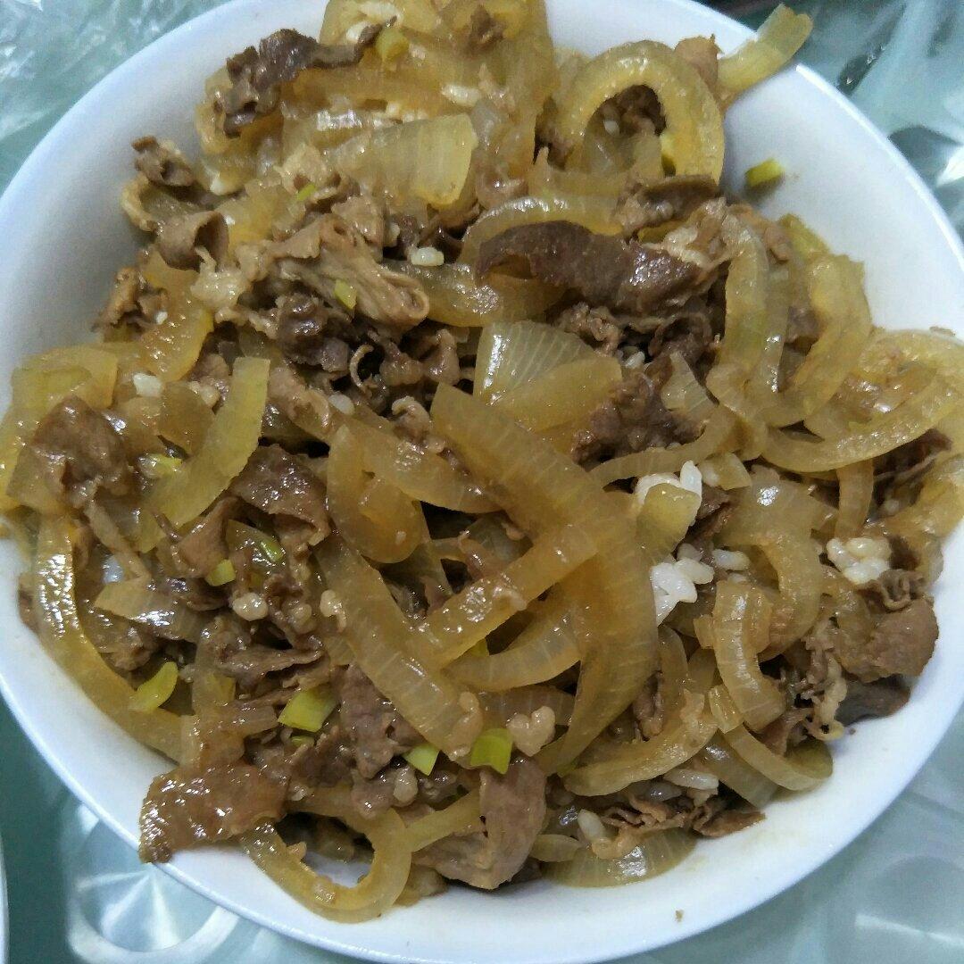 吉野家牛肉饭（牛丼）