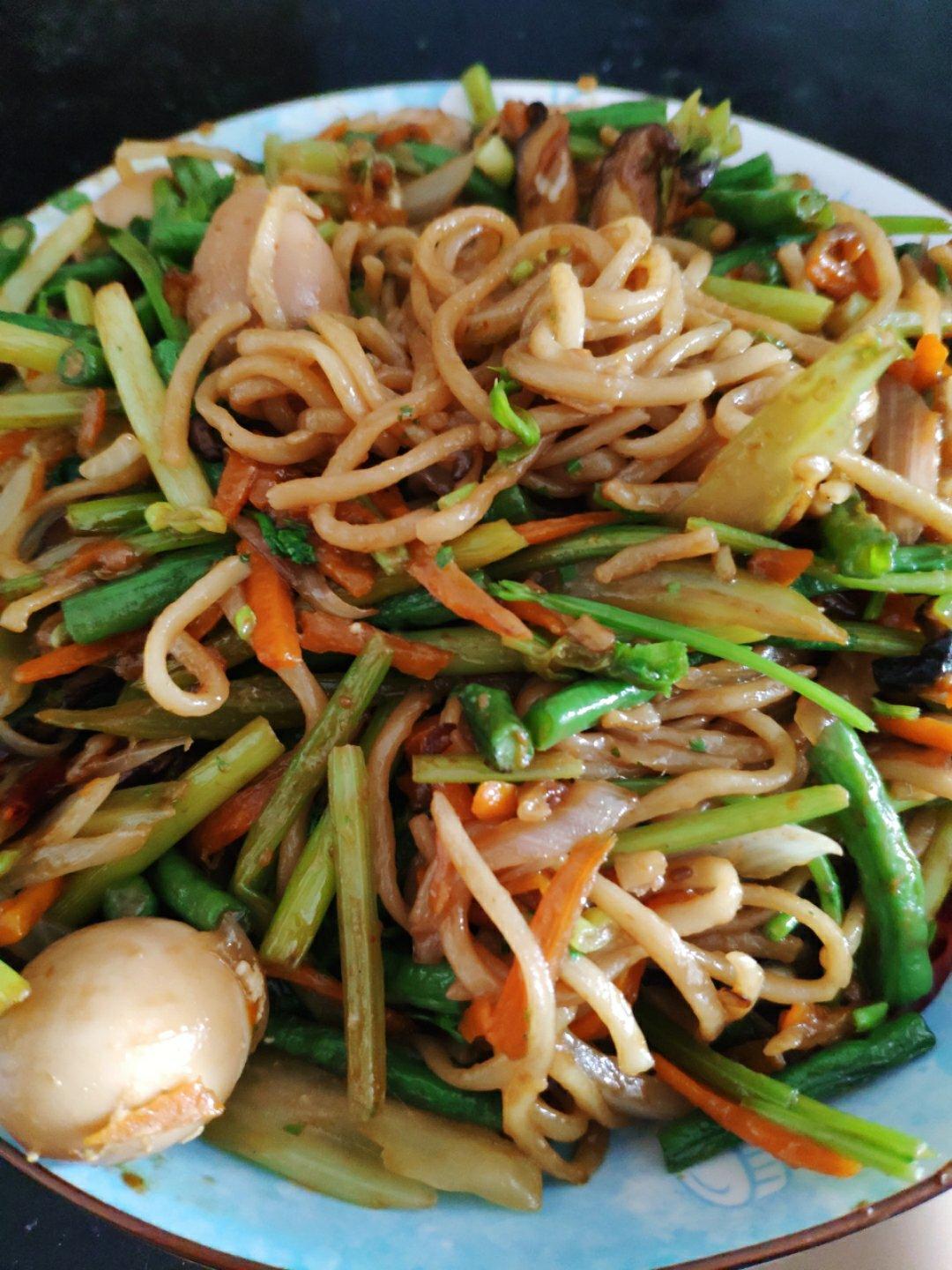 🍜最简单最好吃的家常炒面