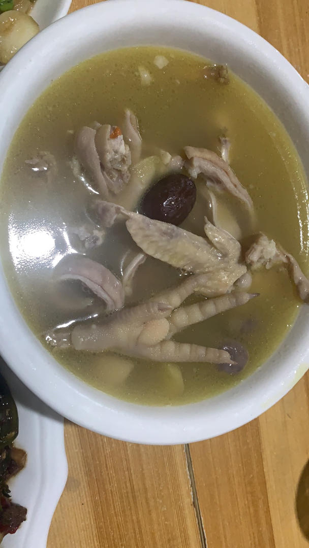 养生白胡椒猪肚鸡汤