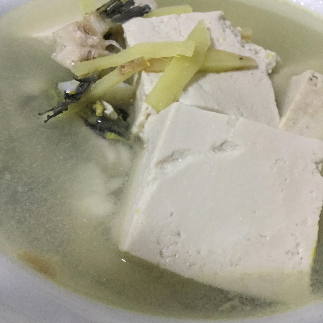 黄骨鱼豆腐汤
