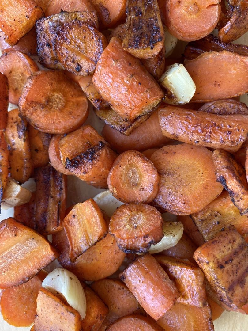 烤胡萝卜沙拉(Red roasted carrots)