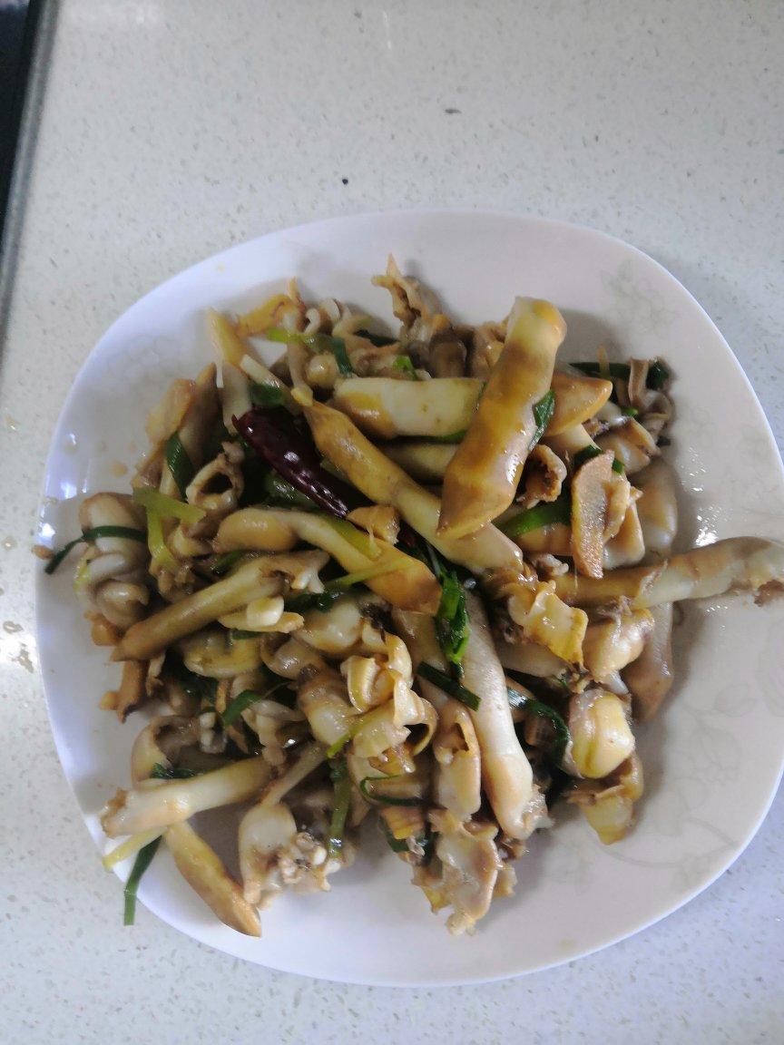 葱姜爆炒蛏子王