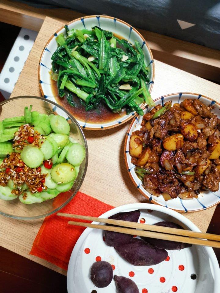 黑椒年糕牛肉粒