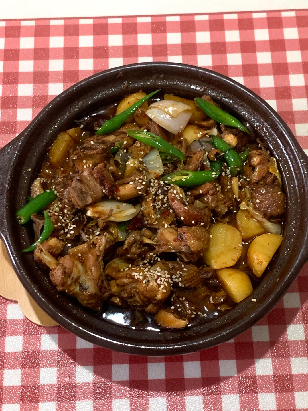 比店里好吃的重庆鸡公煲！