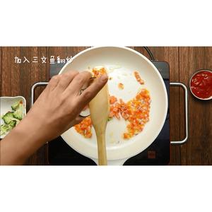 焗烤三文鱼米饭的做法 步骤8