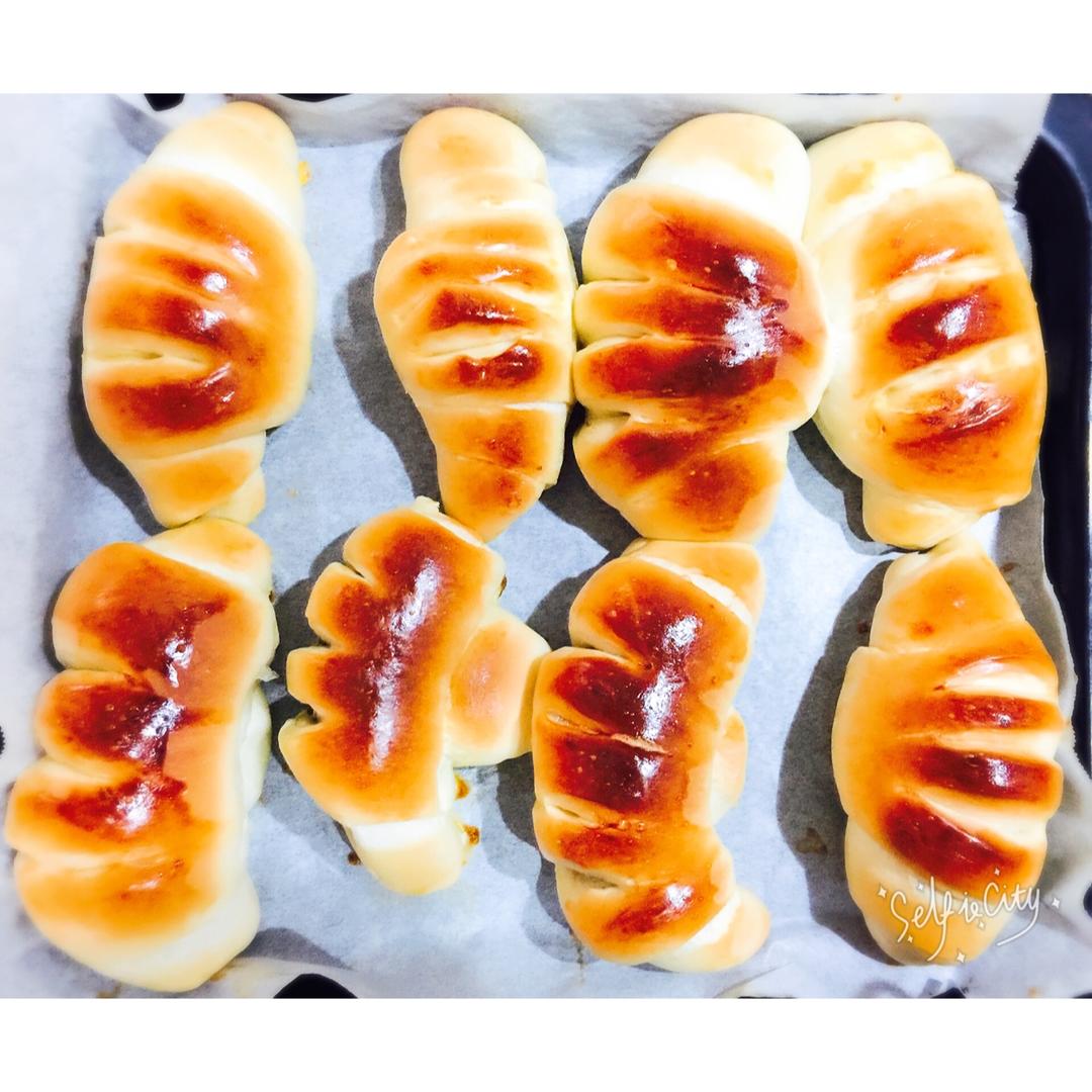 黄油面包卷