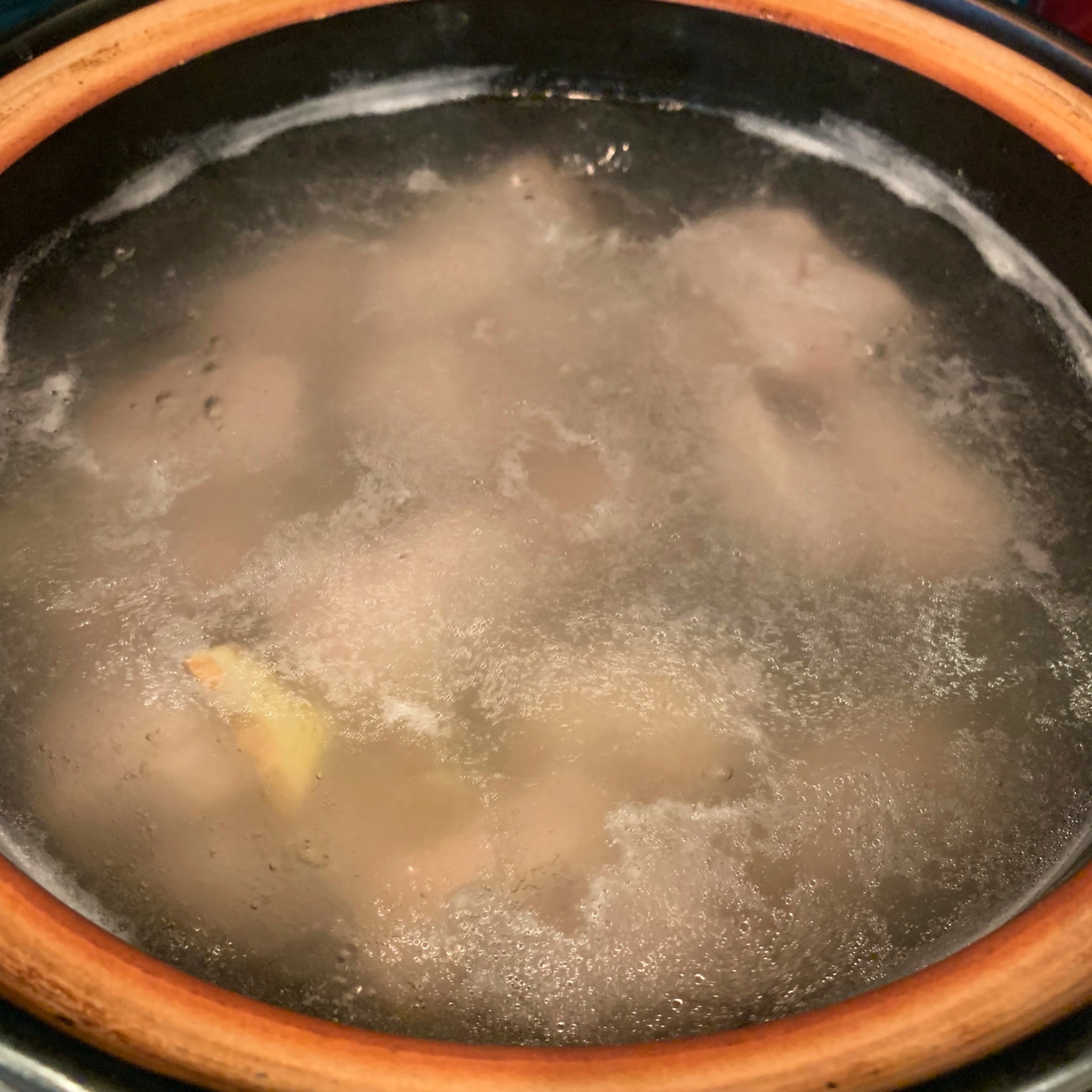 广东老火汤淮山红枣排骨汤的做法 步骤3