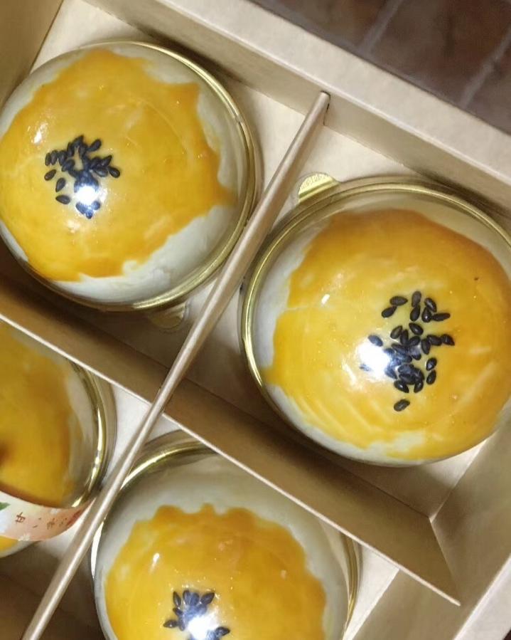 蛋黄酥