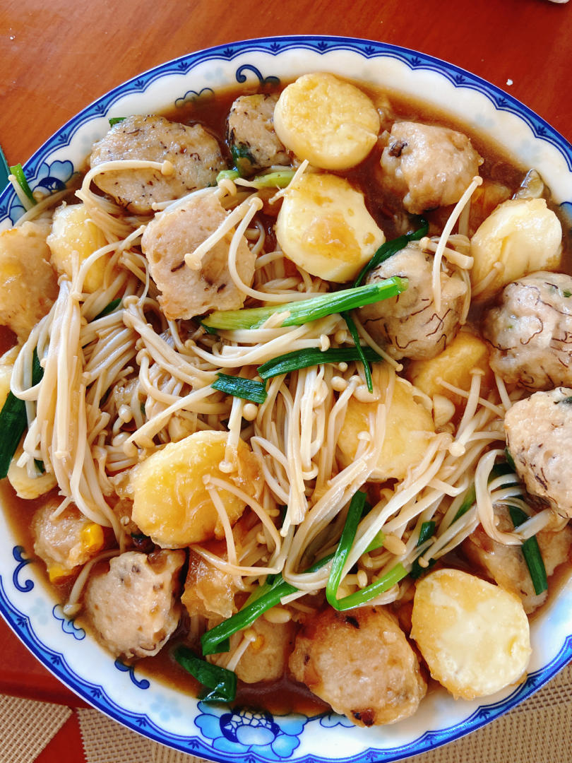 金针菇日本豆腐煲制作方法 方便又好吃 下饭菜 全家喜欢 做法简单