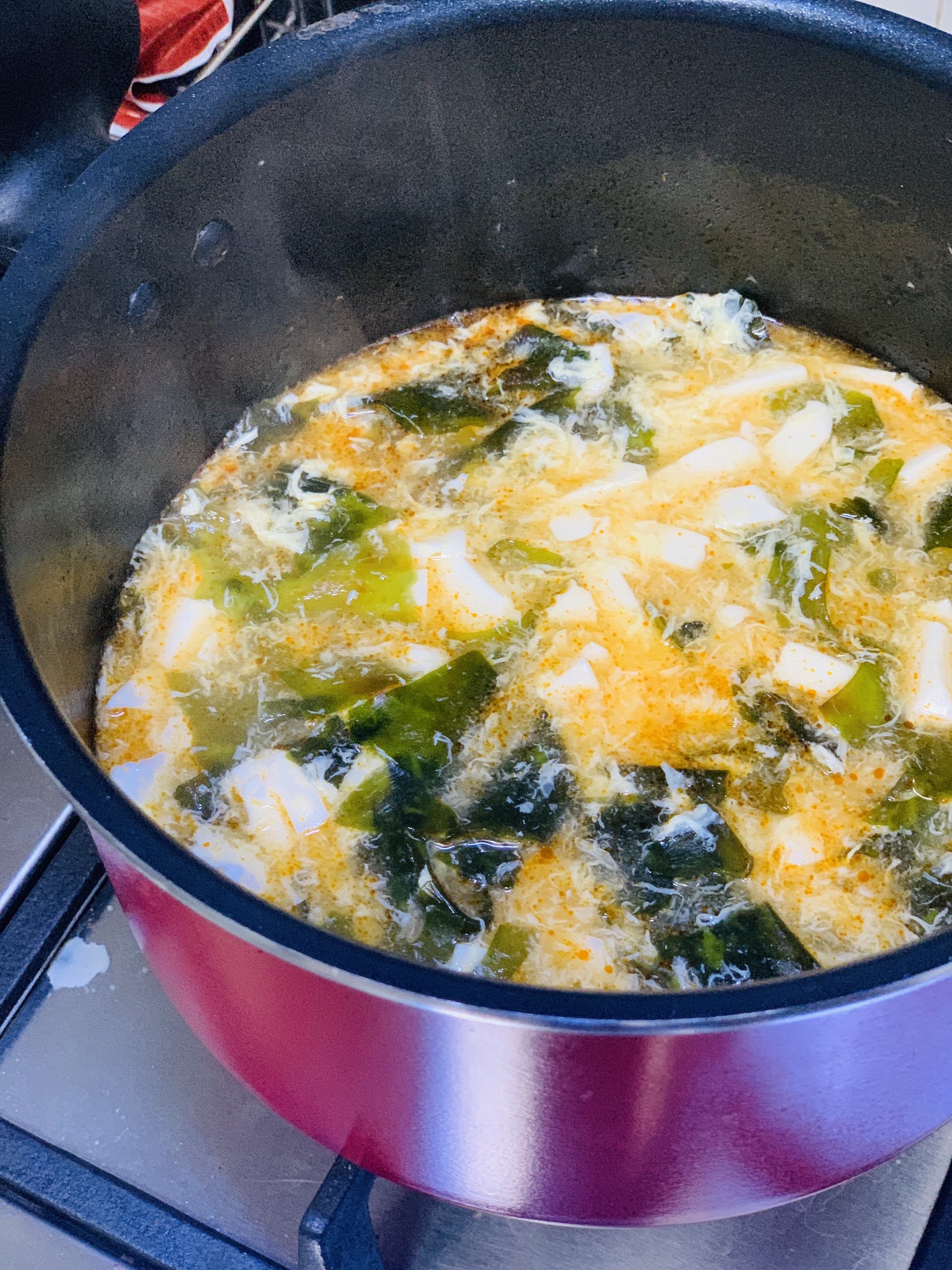 低脂豆腐裙带菜鸡蛋汤的做法