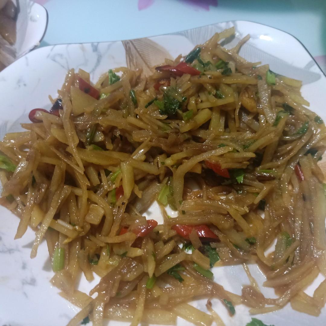超级无敌下饭菜～酸辣土豆丝