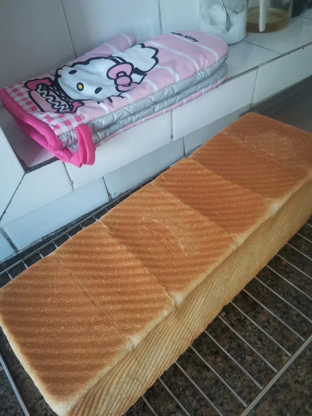 1200克手揉鲜奶大吐司