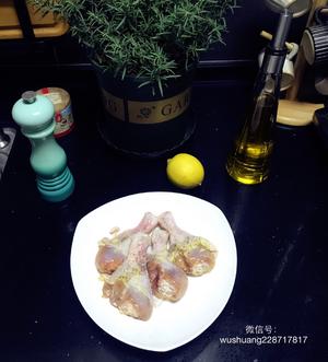 迷迭香柠檬烤鸡腿（或鸡翅）的做法 步骤2