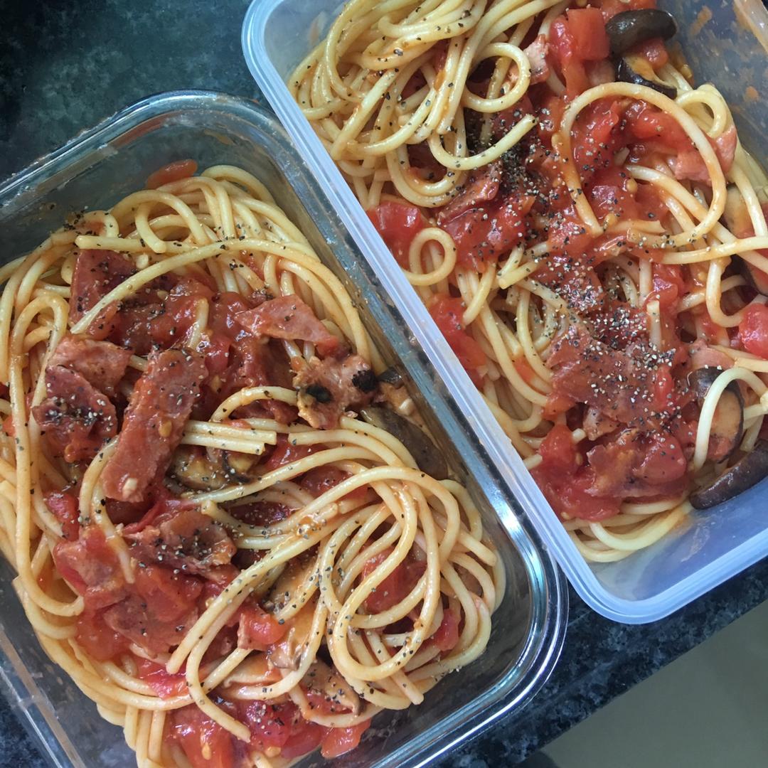 培根番茄意大利面