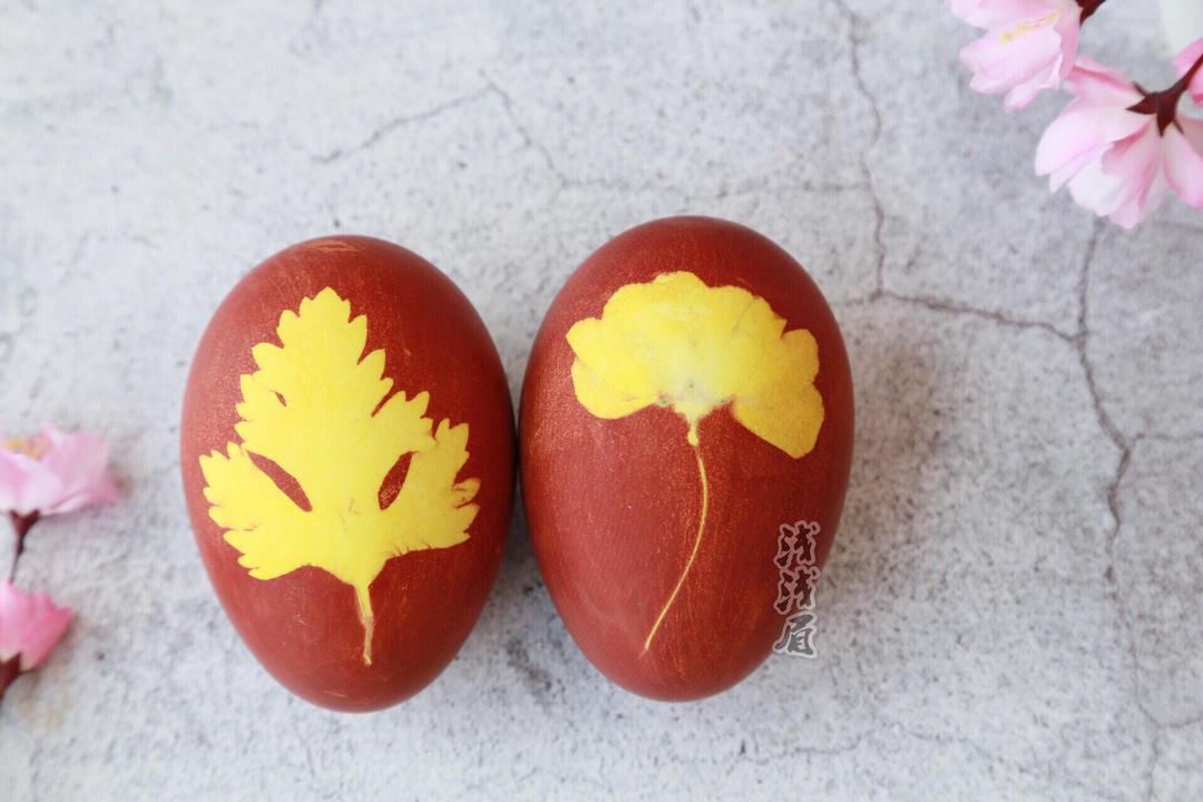 清明创意煮蛋的做法