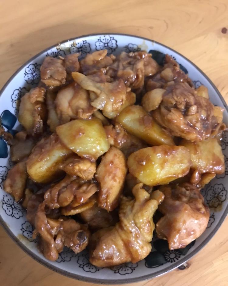 土豆焖鸡腿