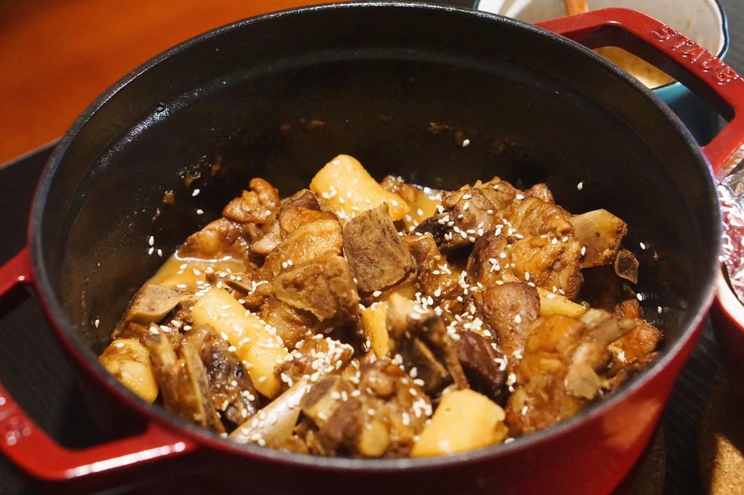 糖醋排骨。