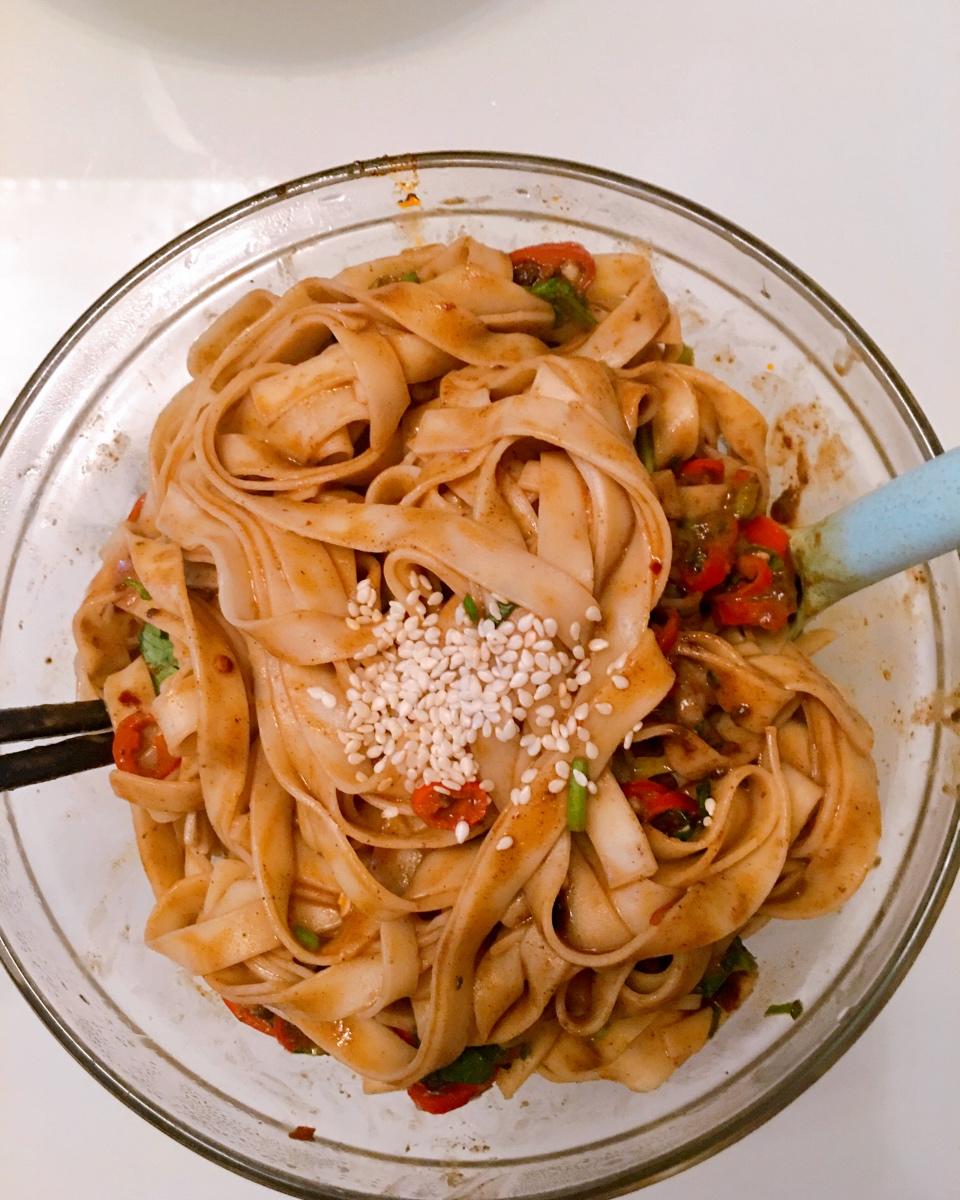 好吃到舔盘的拌面秘方，太销魂了！🍜