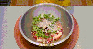 厨师长教你：四川“跳水泡菜”的家常做法，酸甜脆爽，开胃解腻的做法 步骤11