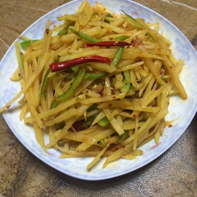 酸辣土豆丝的做法