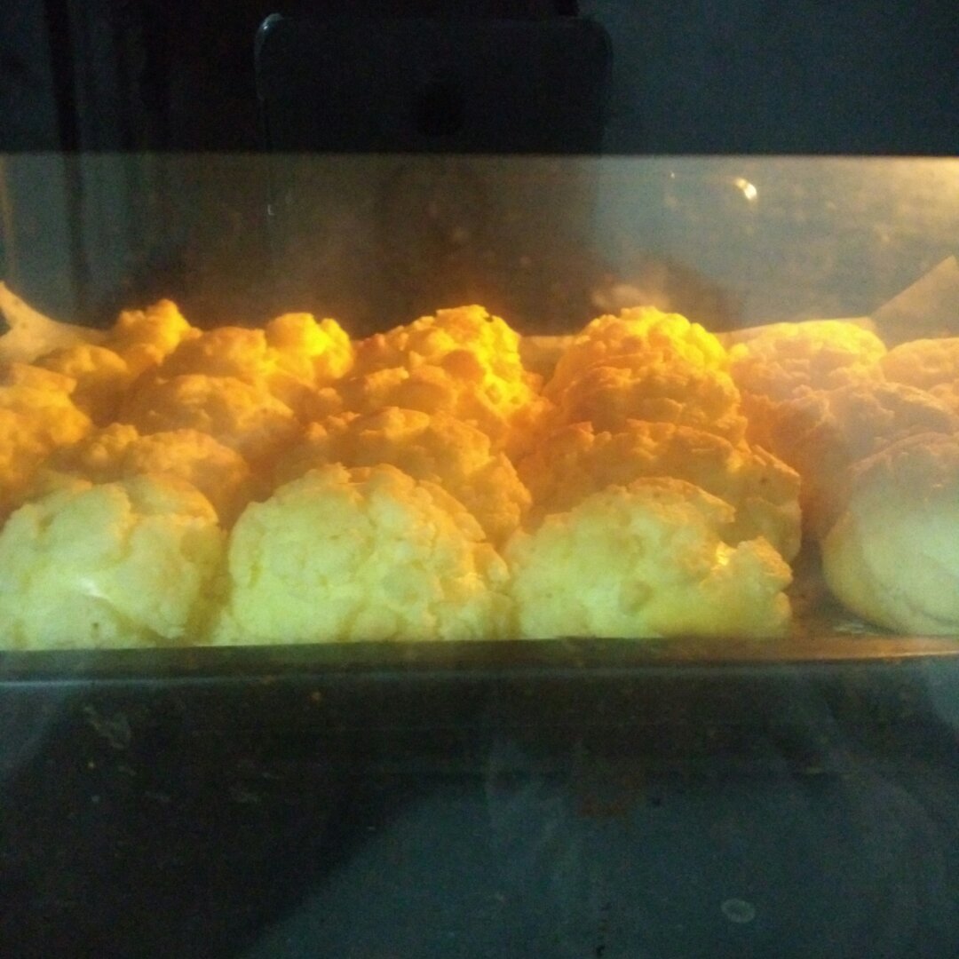 十分美味的酥皮泡芙