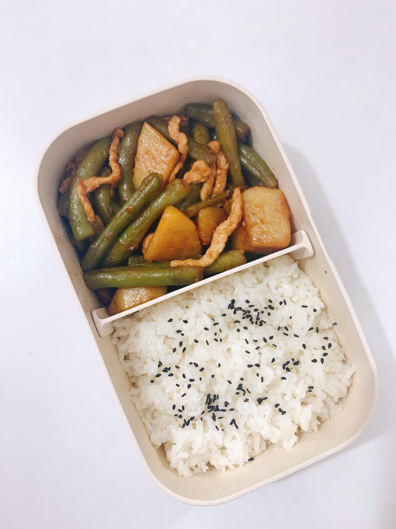 土豆炖豆角