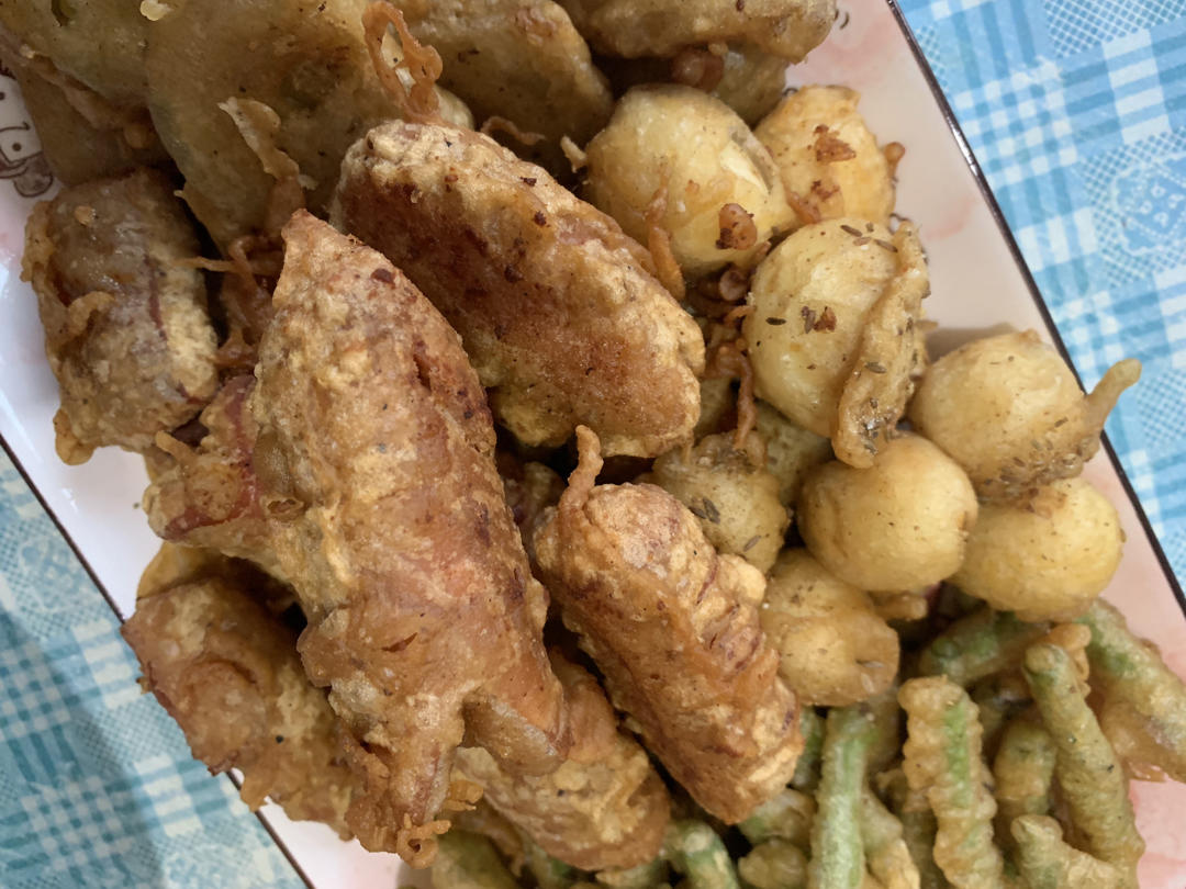 秘酱孜然炸鹌鹑蛋