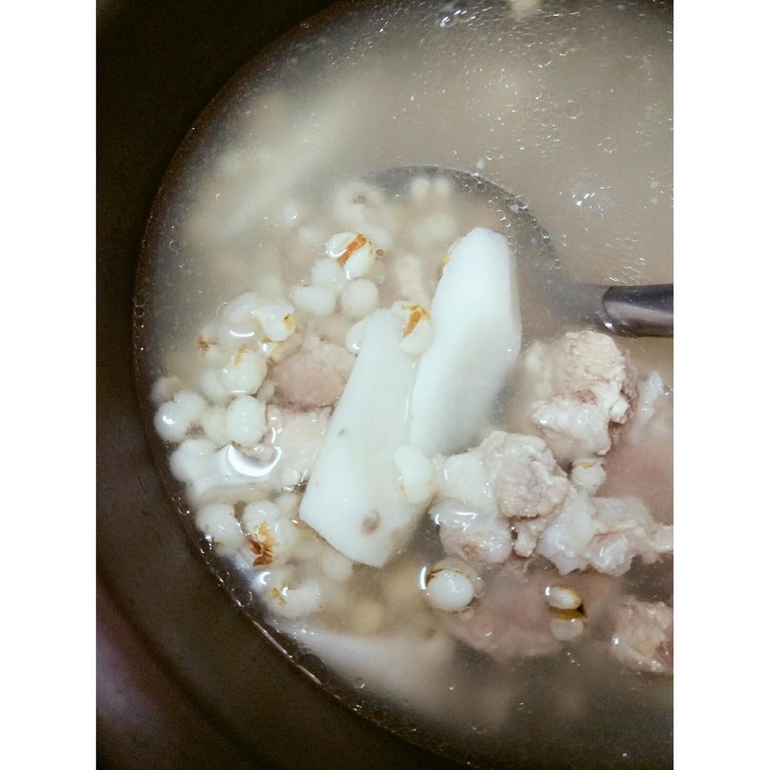 山药薏米排骨汤