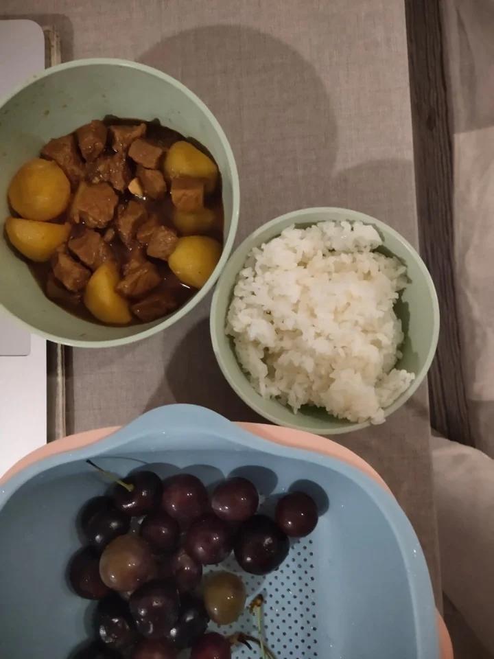 红烧肉炖土豆（丝毫不腻）