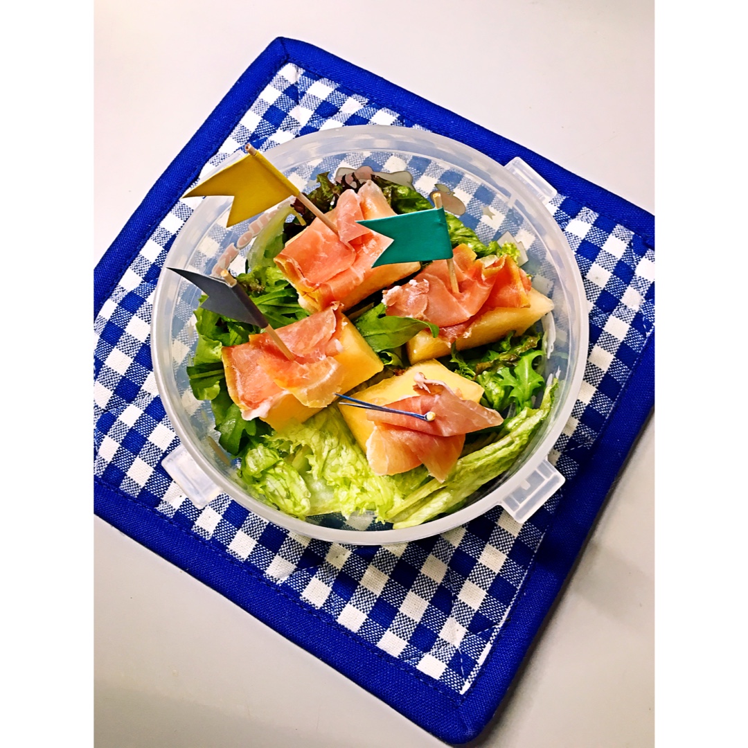 生火腿佐蜜瓜prosciutto crudo con melone