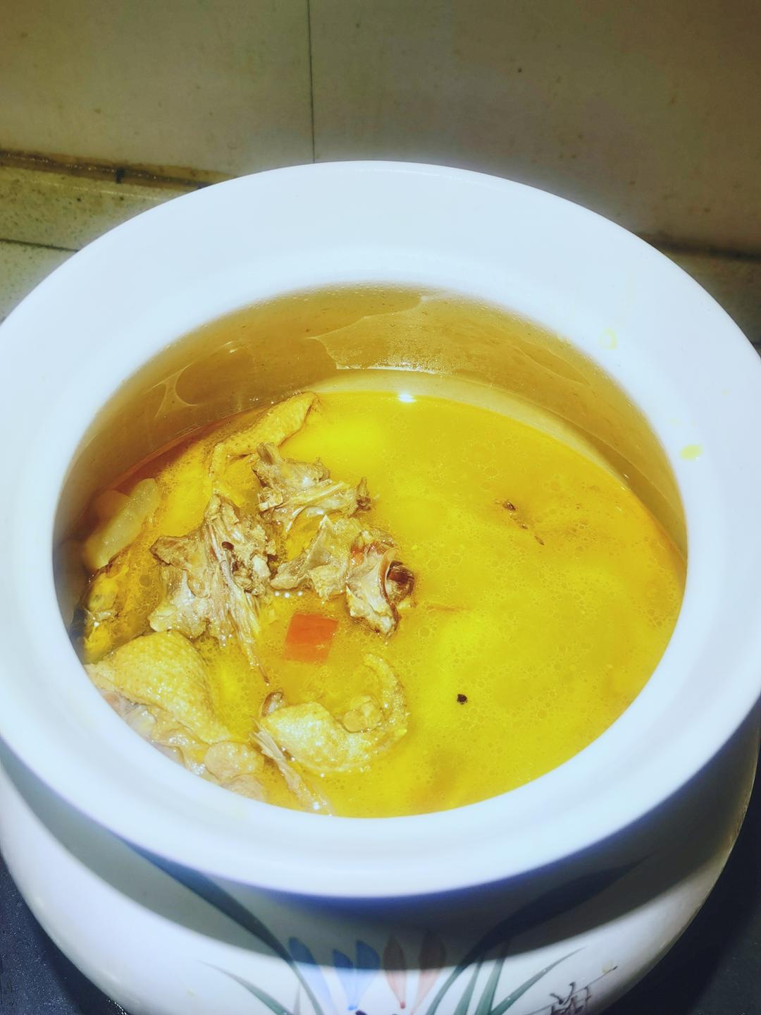 酸萝卜老鸭汤