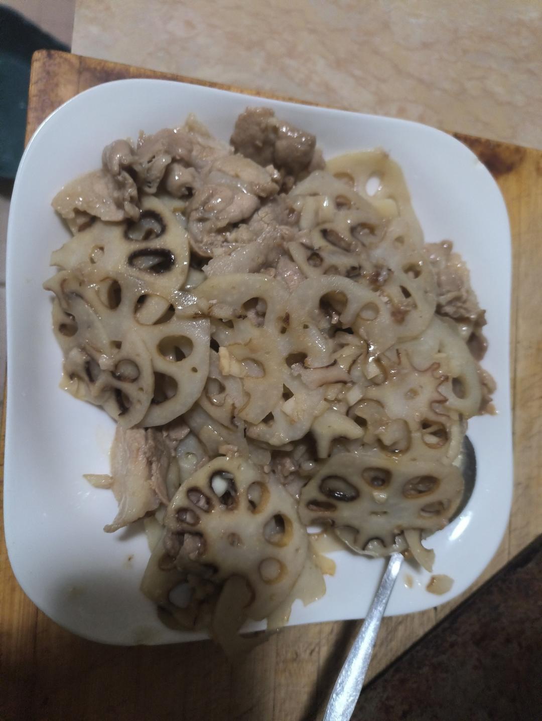 超下饭的莲藕炒肉