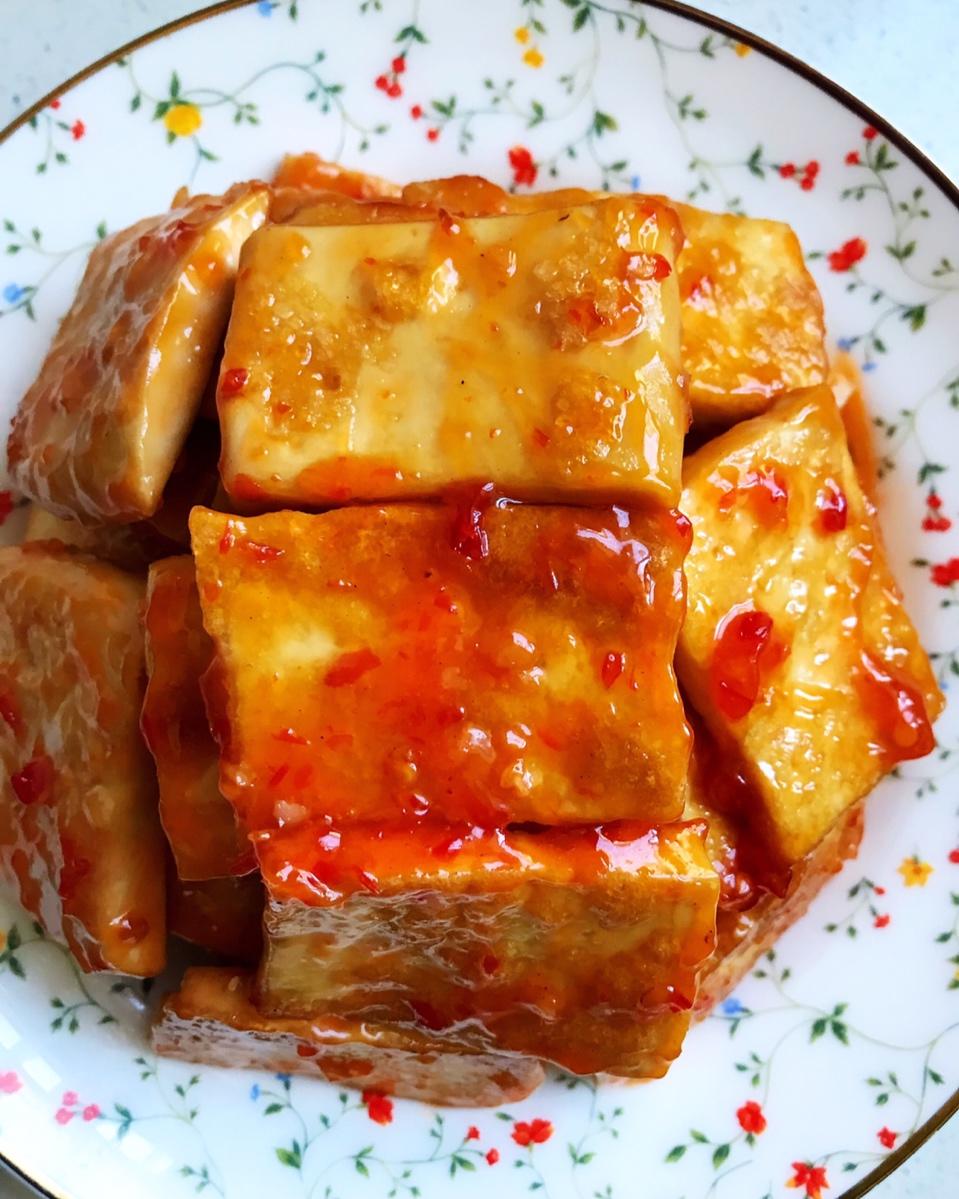 泰式甜辣酱沾煎豆腐