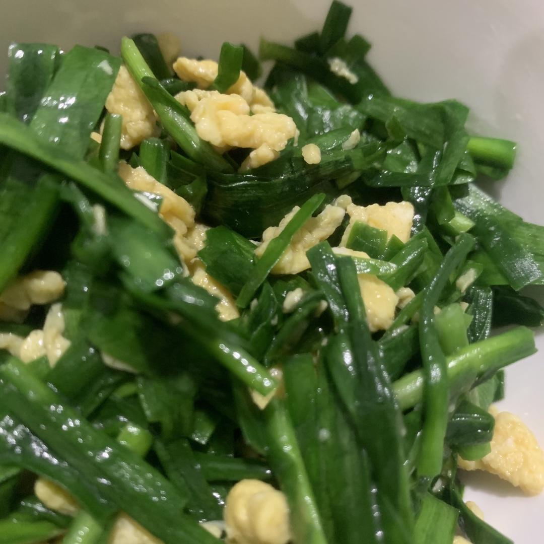 韭菜炒鸡蛋——三分钟快手下饭菜 掌握火候的秘诀