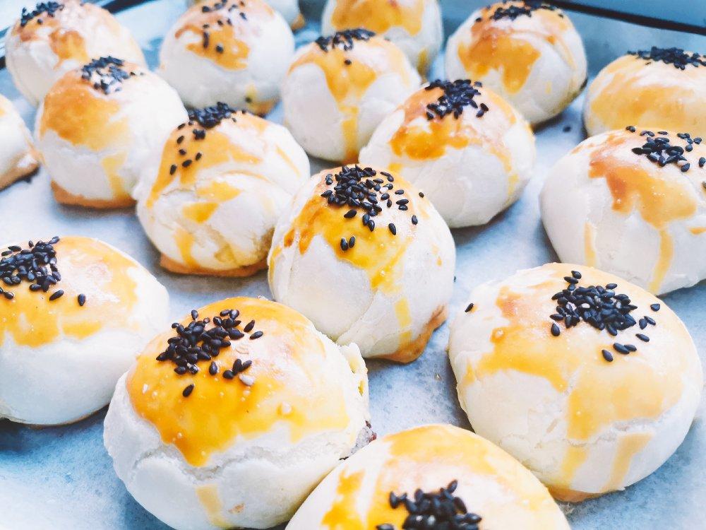 蛋黄酥酥酥（超级奶香黄油版）